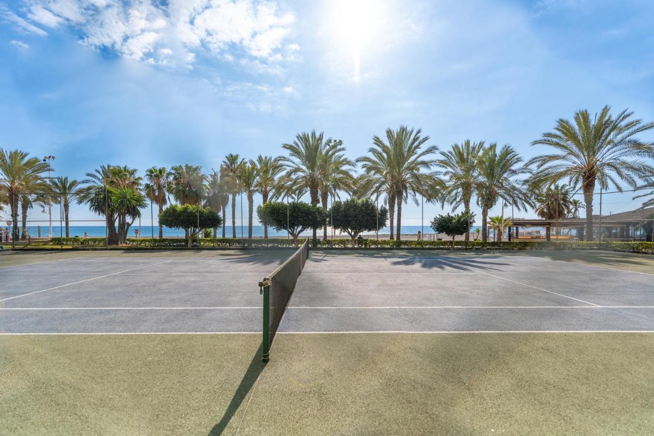 אלגארובו-קוסטה 50 Mts Beach With Sea Views Pool מראה חיצוני תמונה